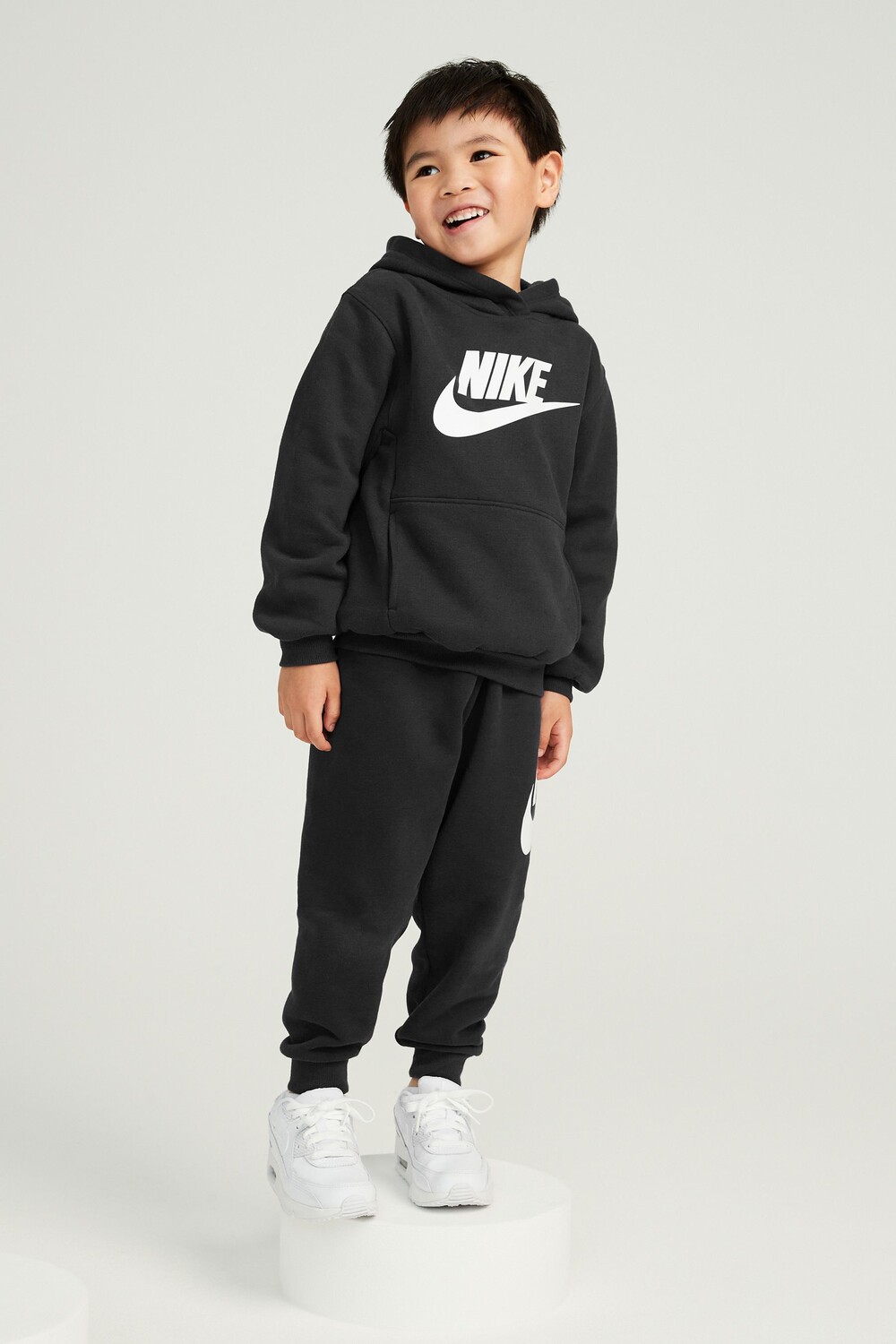

Флисовый спортивный костюм Club для малышей Nike, черный