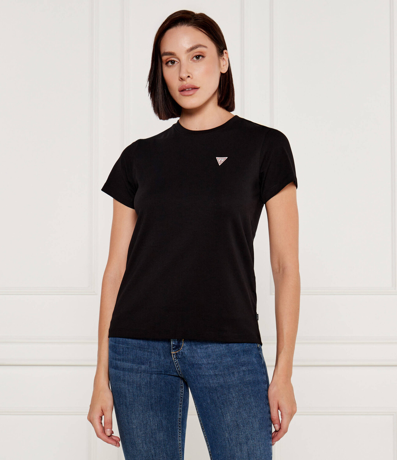 

Футболка Guess Jeans Regular Fit, черный