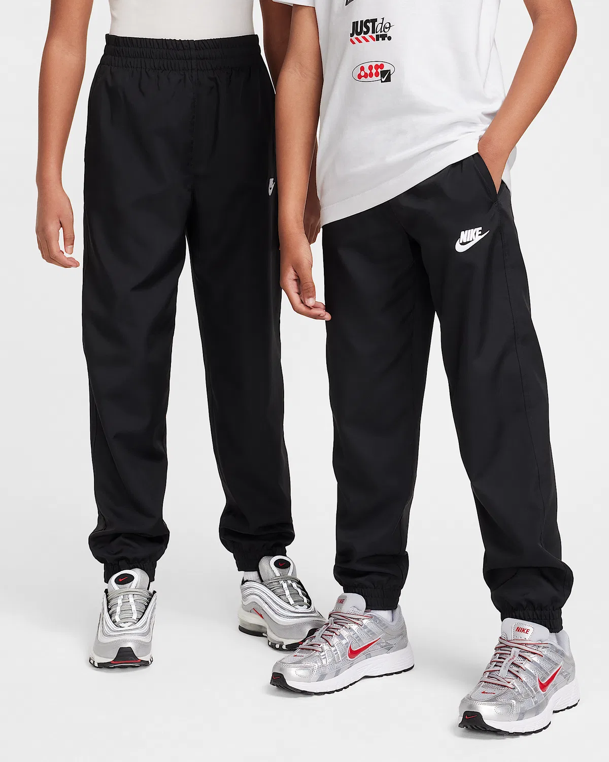 Детские спортивные штаны Nike Sportswear Club, Black/White
