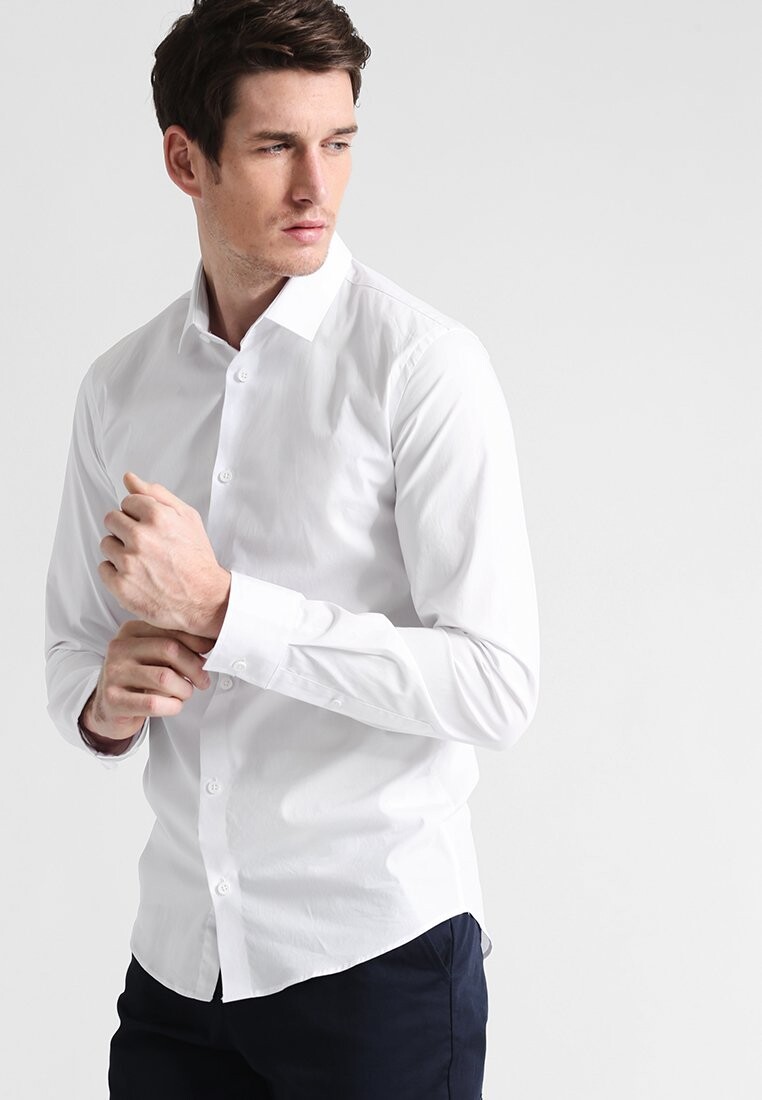 

Рубашка Casual Friday, ярко-белая