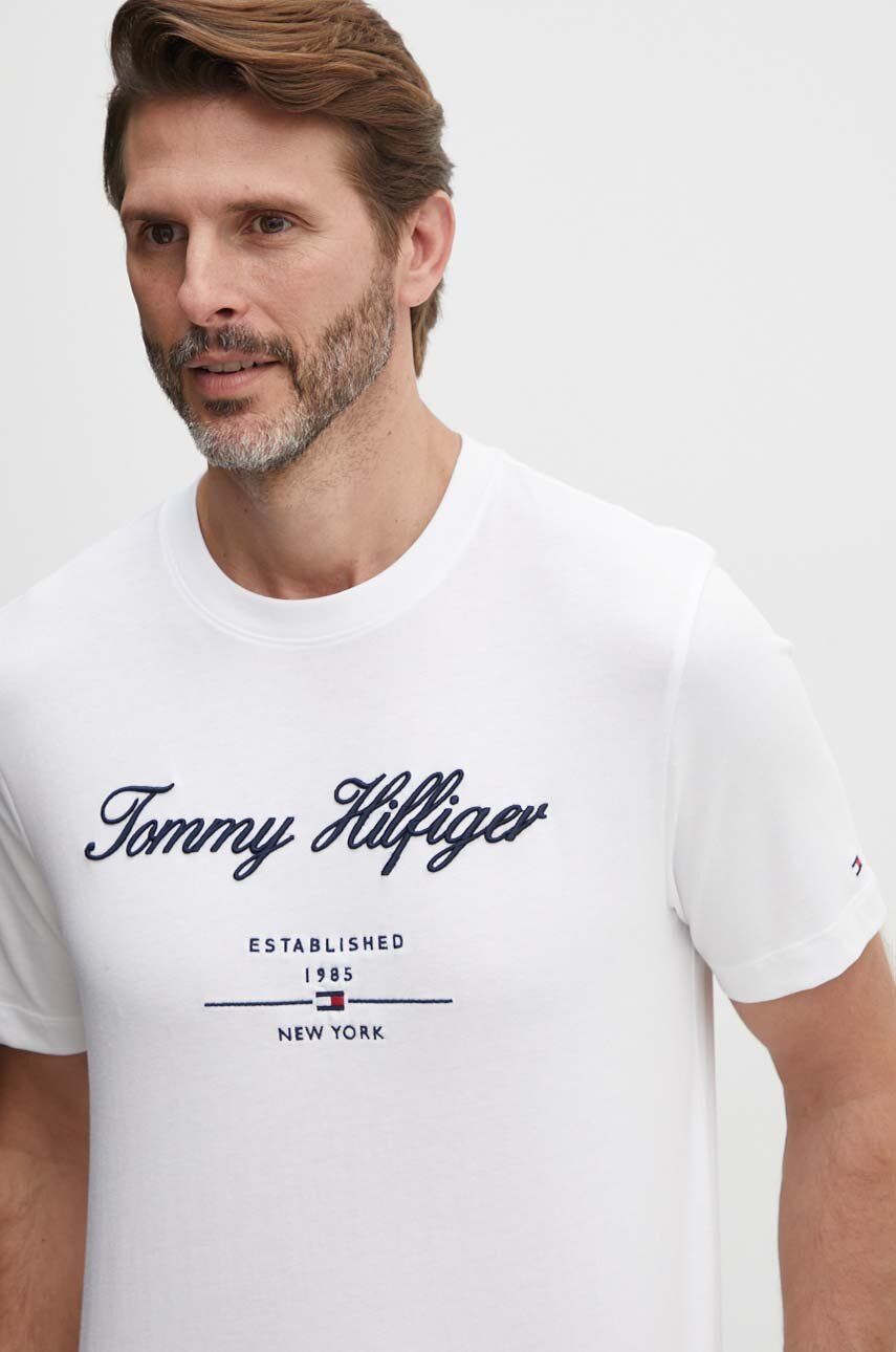 

Хлопковая футболка Tommy Hilfiger, белый