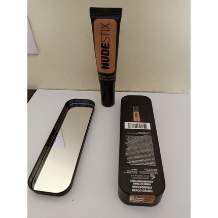 

Nudestix Тональная основа Nude 5 - NIB