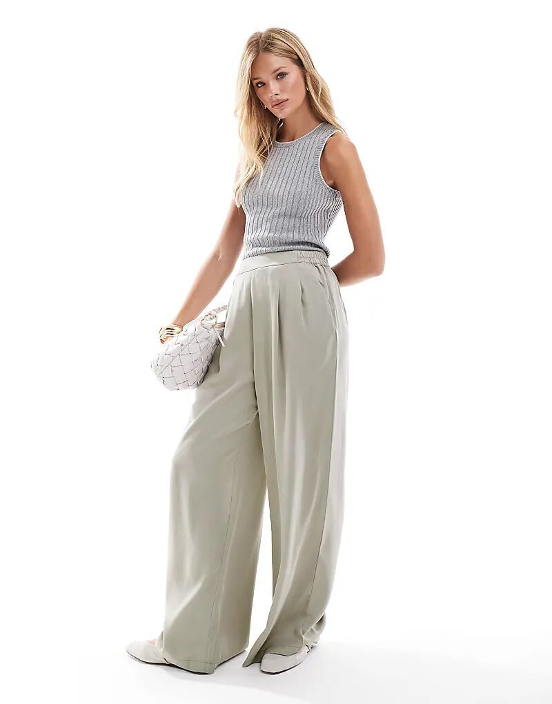 

Повседневные широкие брюки серого цвета с застежкой ASOS DESIGN