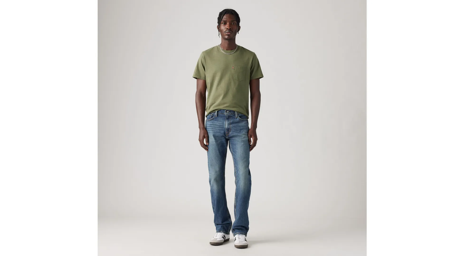 

Узкие прямые мужские джинсы 513 Levi's Flex, цвет Emgee - Medium Wash - Stretch