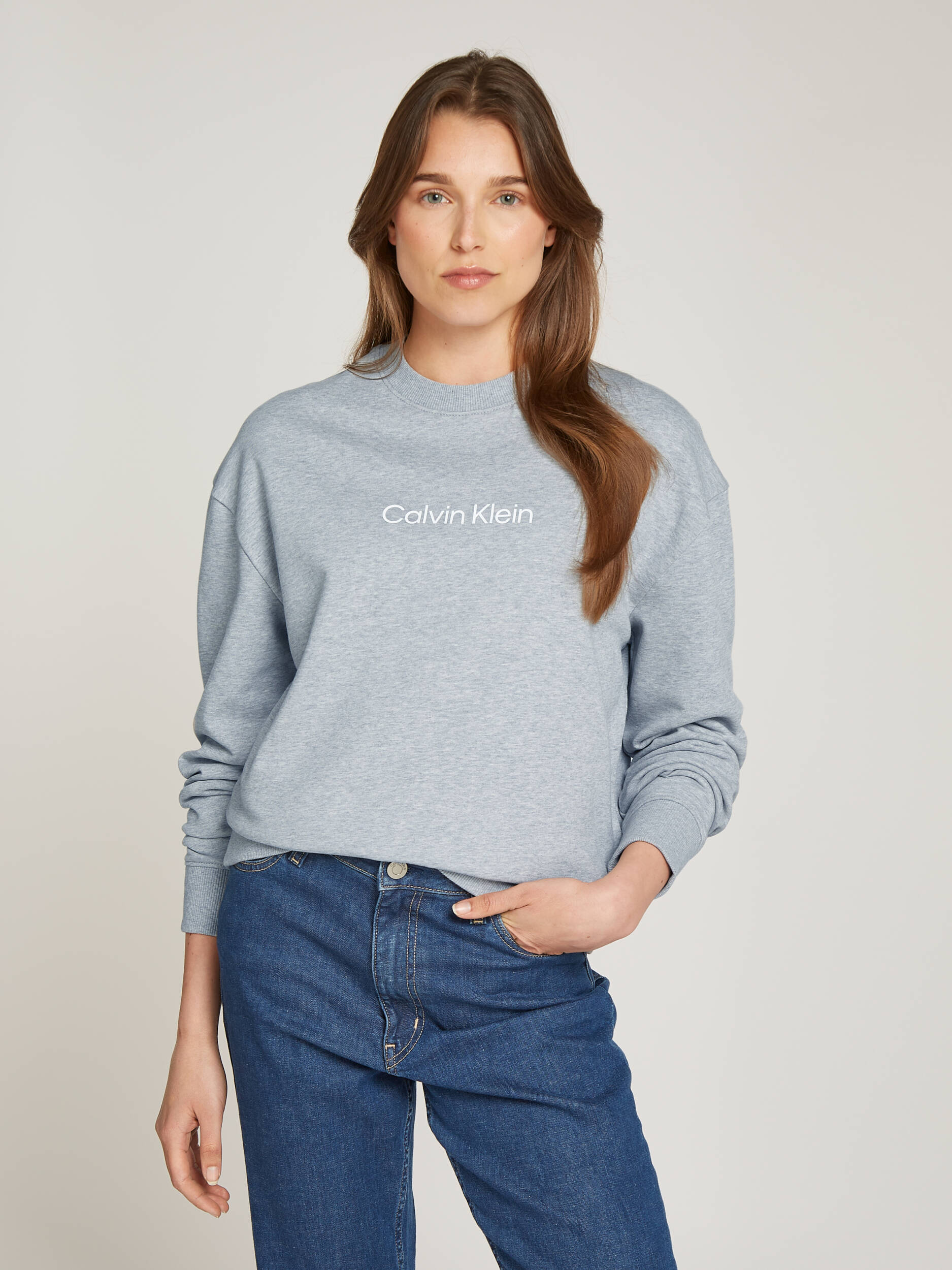 

Толстовка Calvin Klein HERO LOGO Regular Fit, серый