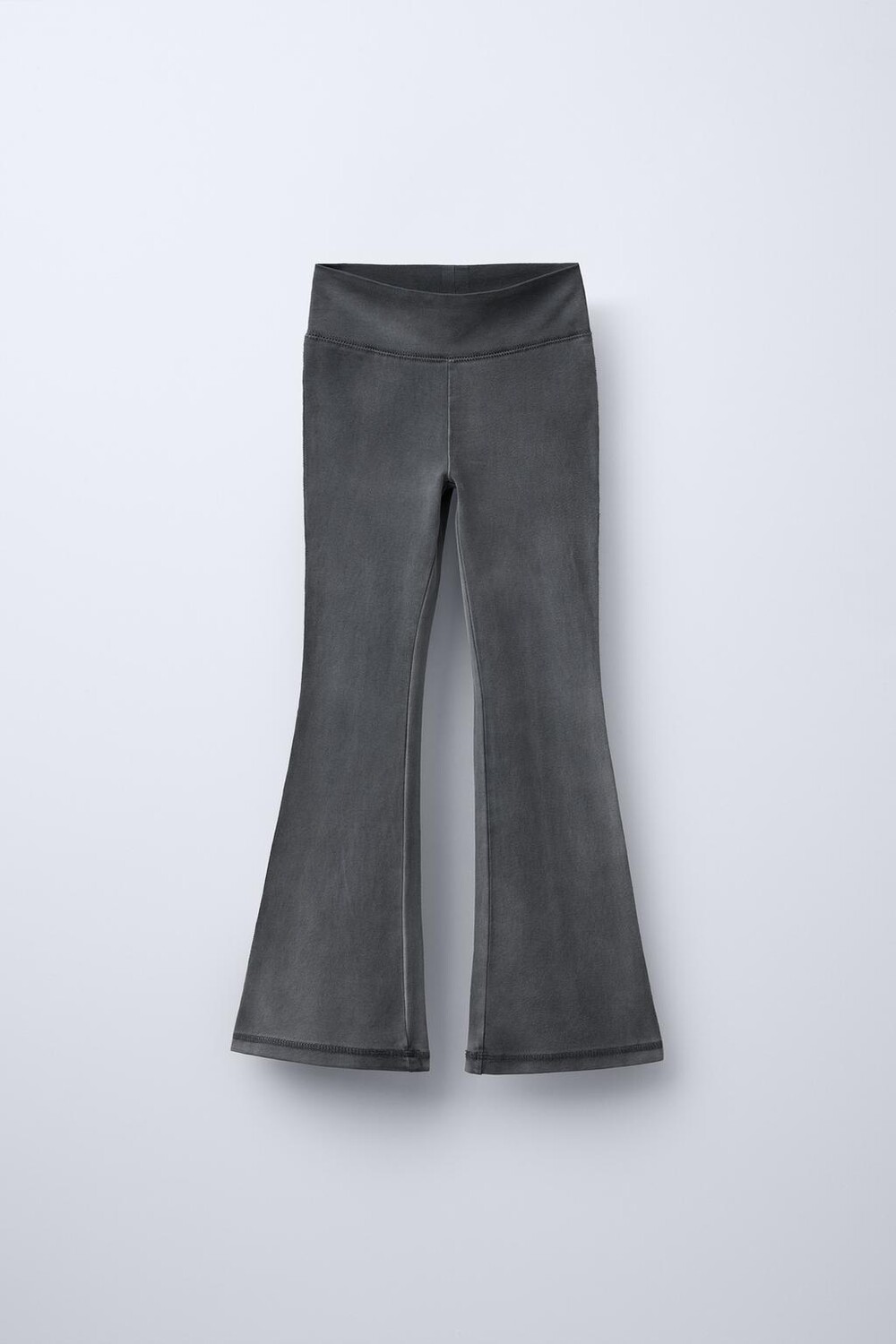 

Расклешенные леггинсы ZARA, темно-серый