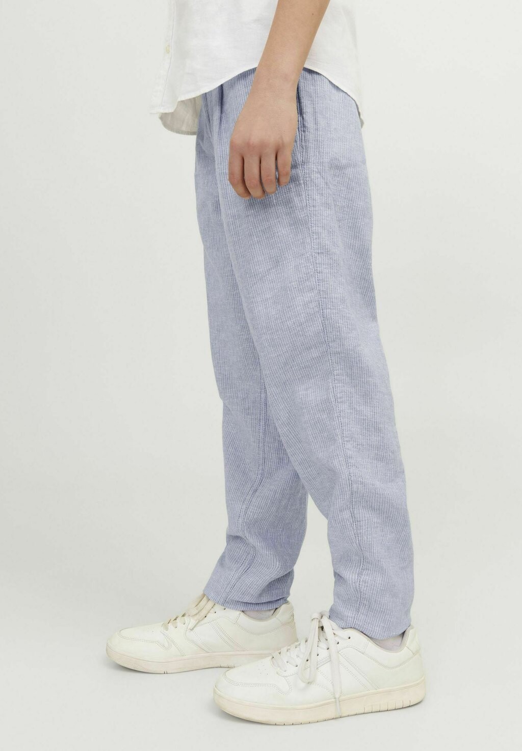 

Чиносы MIT WEITEM Jack & Jones Junior, светло-голубой