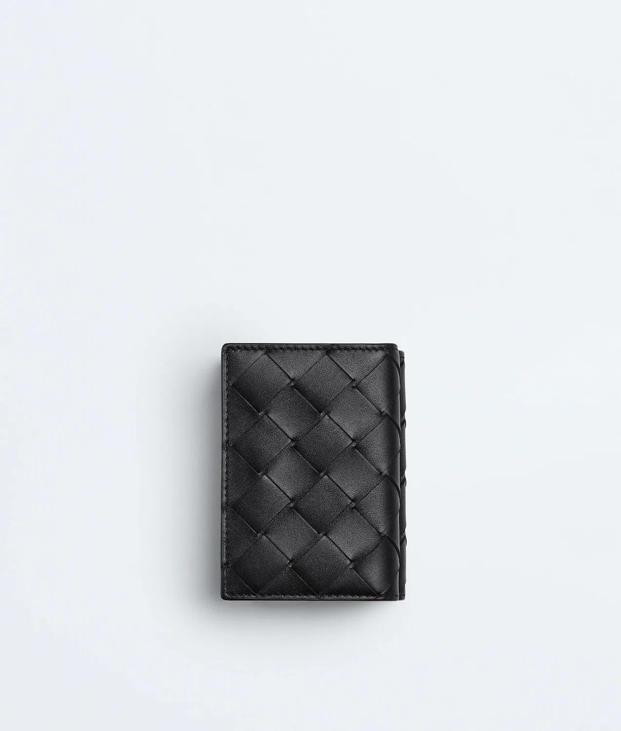 Intrecciato Tiny Tri-Fold Wallet BOTTEGA VENETA, черный