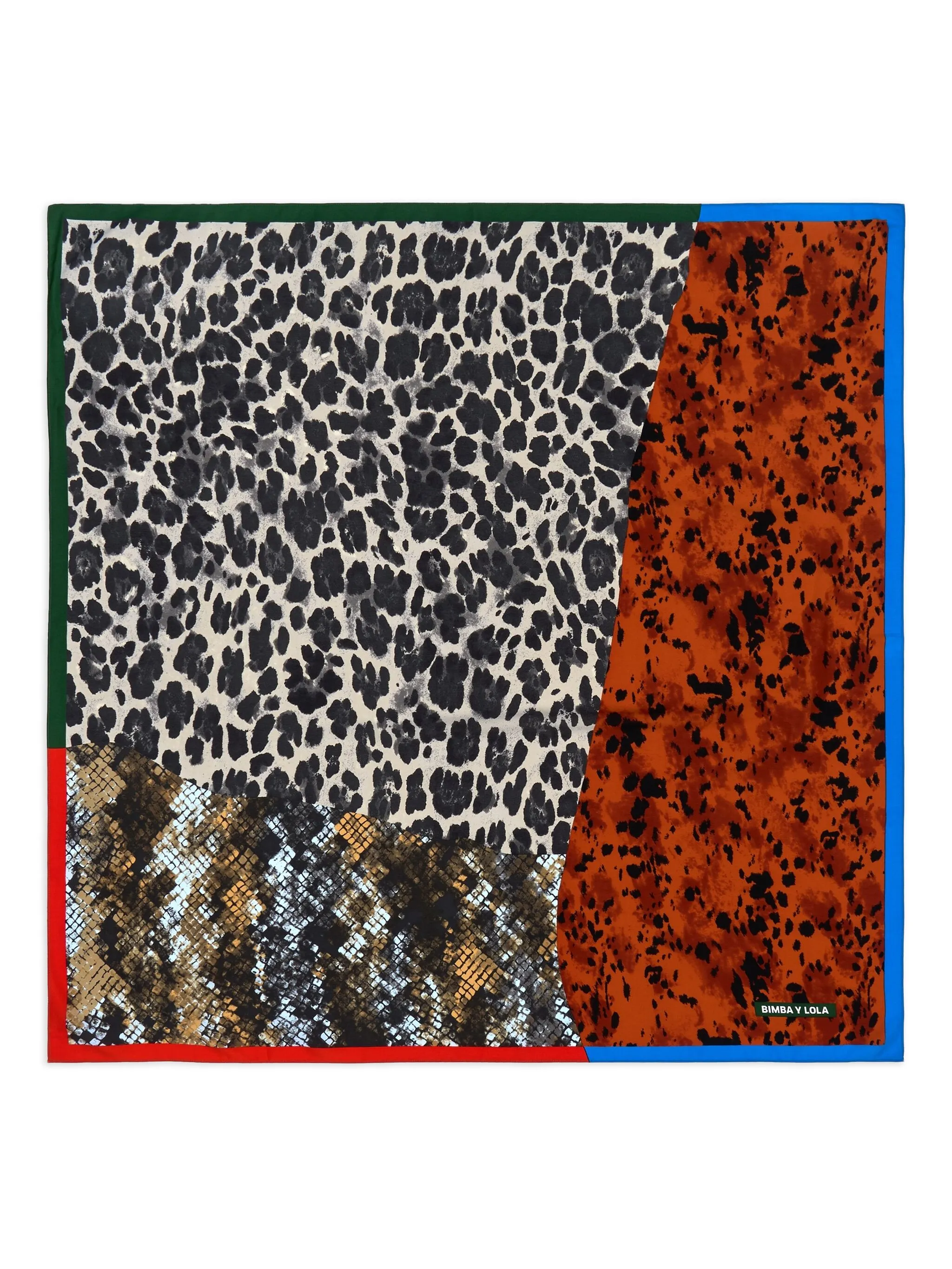 

Шарф в технике пэчворк с анималистичным принтом Bimba Y Lola, красный