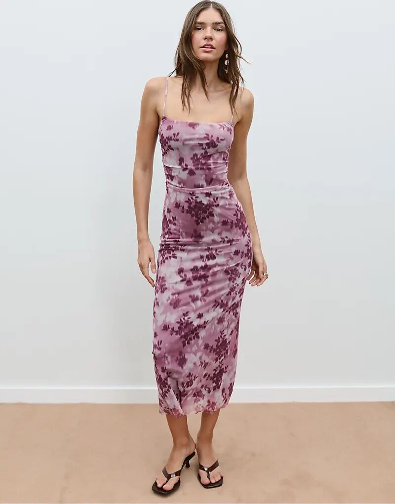 

Платье миди из тюля Stradivarius Printed розового цвета