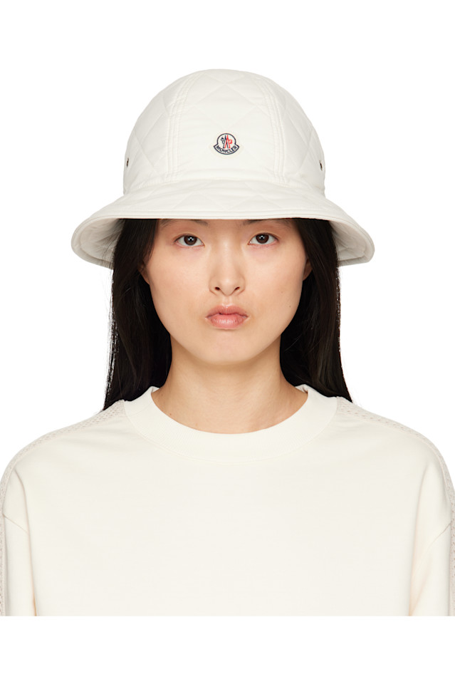 

Стеганая панама Moncler, цвет off-white