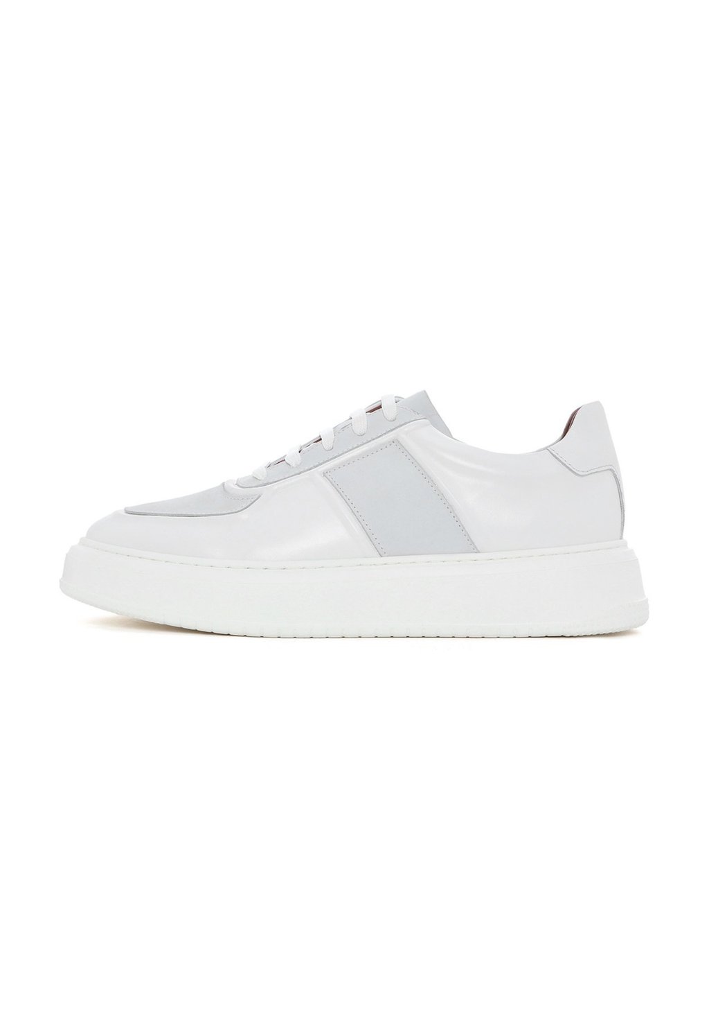

Кроссовки SNEAKERS Derimod, белый