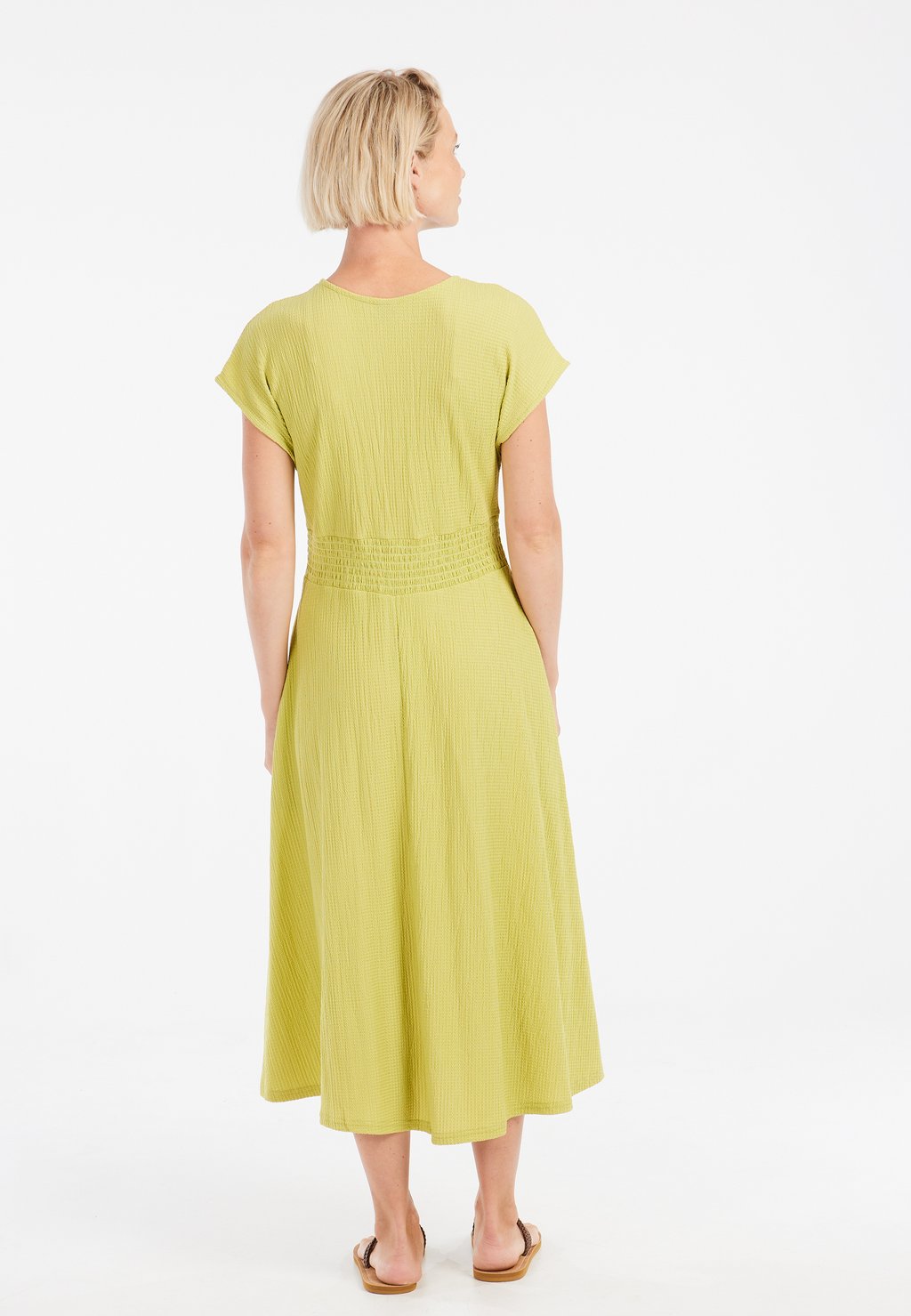 

Повседневное платье Protest, светло-зеленый