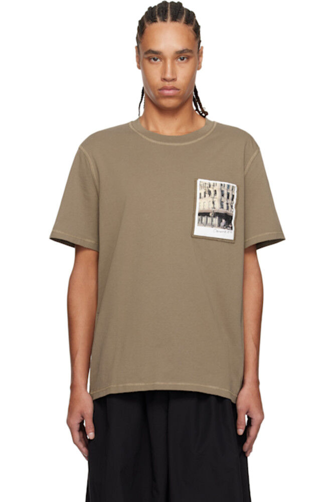

Коричневая открытка: футболка Гринвича Helmut Lang