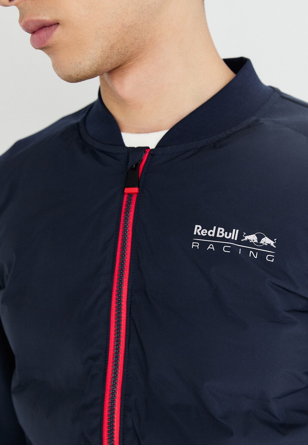 

Летняя куртка RED BULL RACING QUILT FRONT HYBRID SWEAT Pepe Jeans, темно-синий