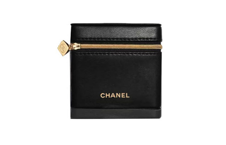 Charm Velour помада ограниченная серия одежды натуральный безупречный матовый финиш 4 шт CHANEL — фото 4