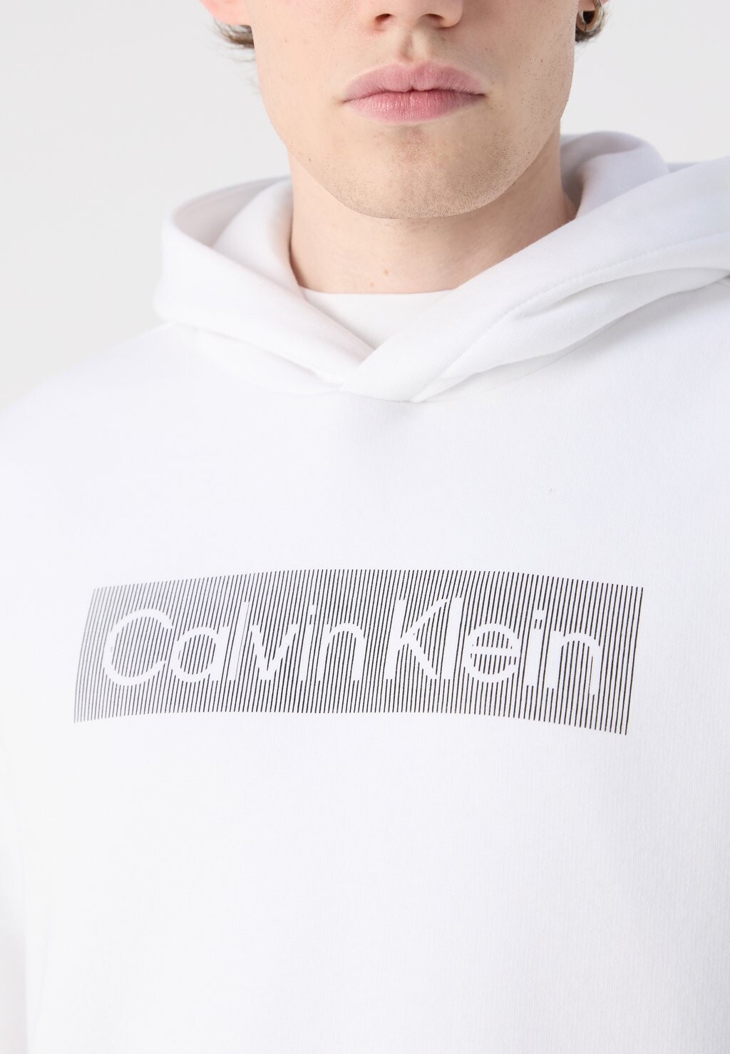 

Джемпер с капюшоном BOX STRIPED LOGO HOODIE Calvin Klein, белый