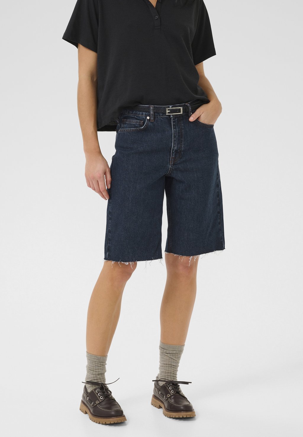 

Джинсовые шорты LOUIS 139 My Essential Wardrobe, темно-синий