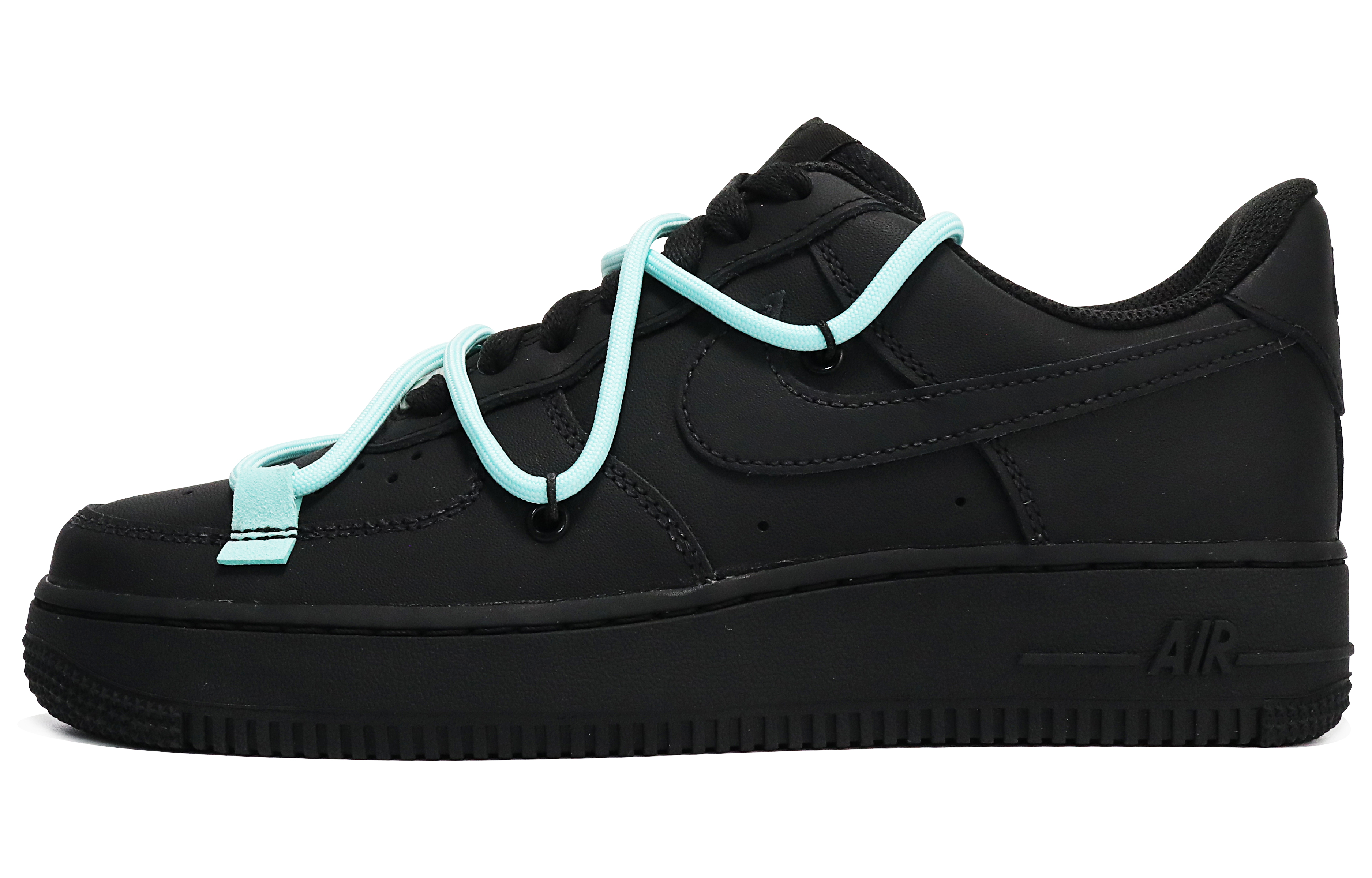 

Кроссовки Nike Air Force 1 Skateboard Shoes Women's Low-Top Black