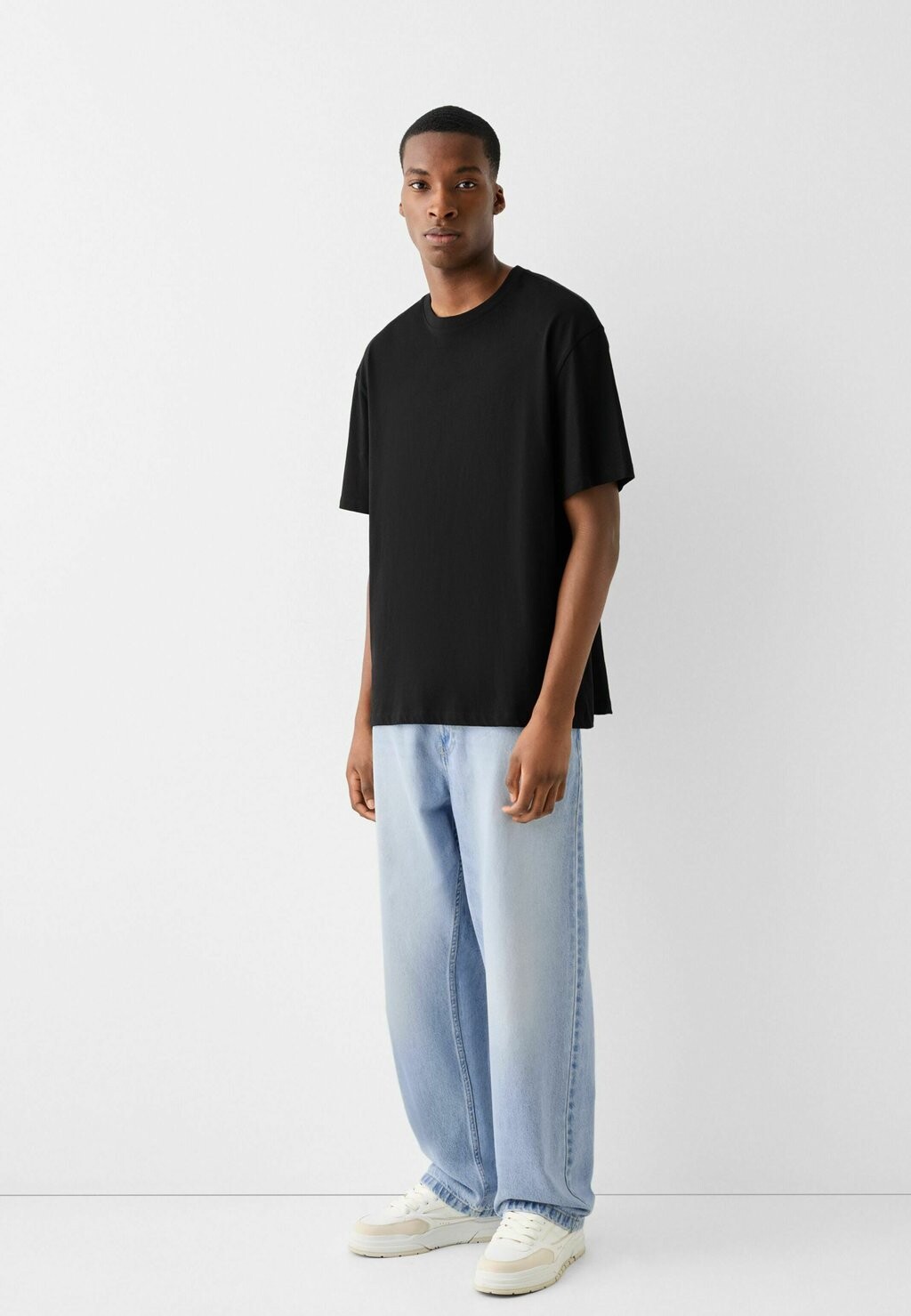 

Мешковатые джинсы BAGGY Bershka, цвет Light Blue