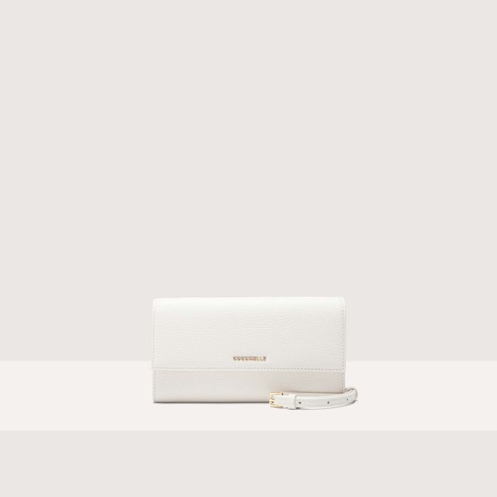 

Кошелек Coccinelle Metallic Soft, цвет Blanco