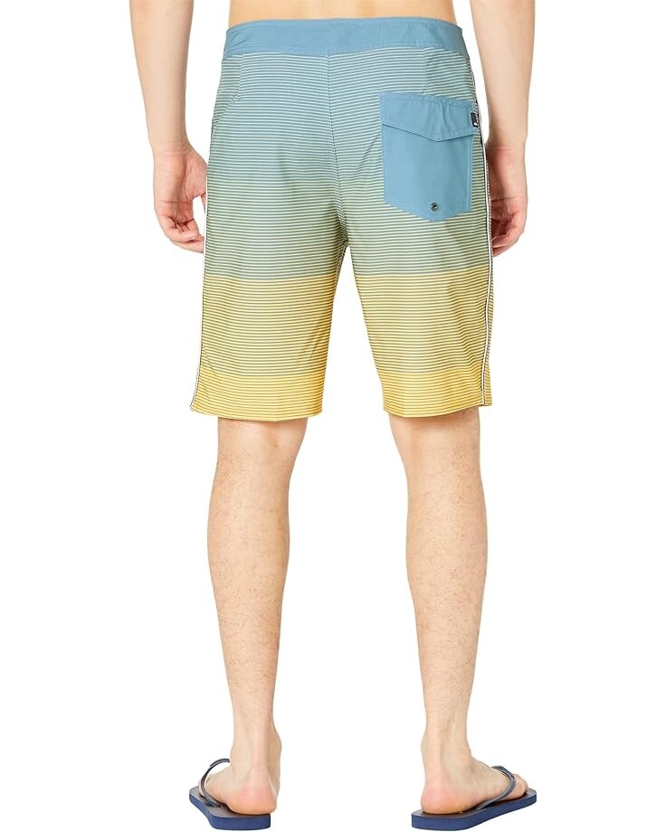 

Шорты для плавания Quiksilver Surfsilk Massive 20" Boardshorts, цвет Golden Rod