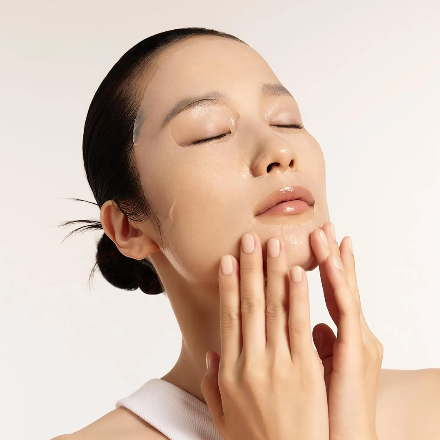 Сыворотка SULWHASOO — First Care Activating Sheet Mask - корейская для сухой кожи, укрепляет кожный барьер — фото 4