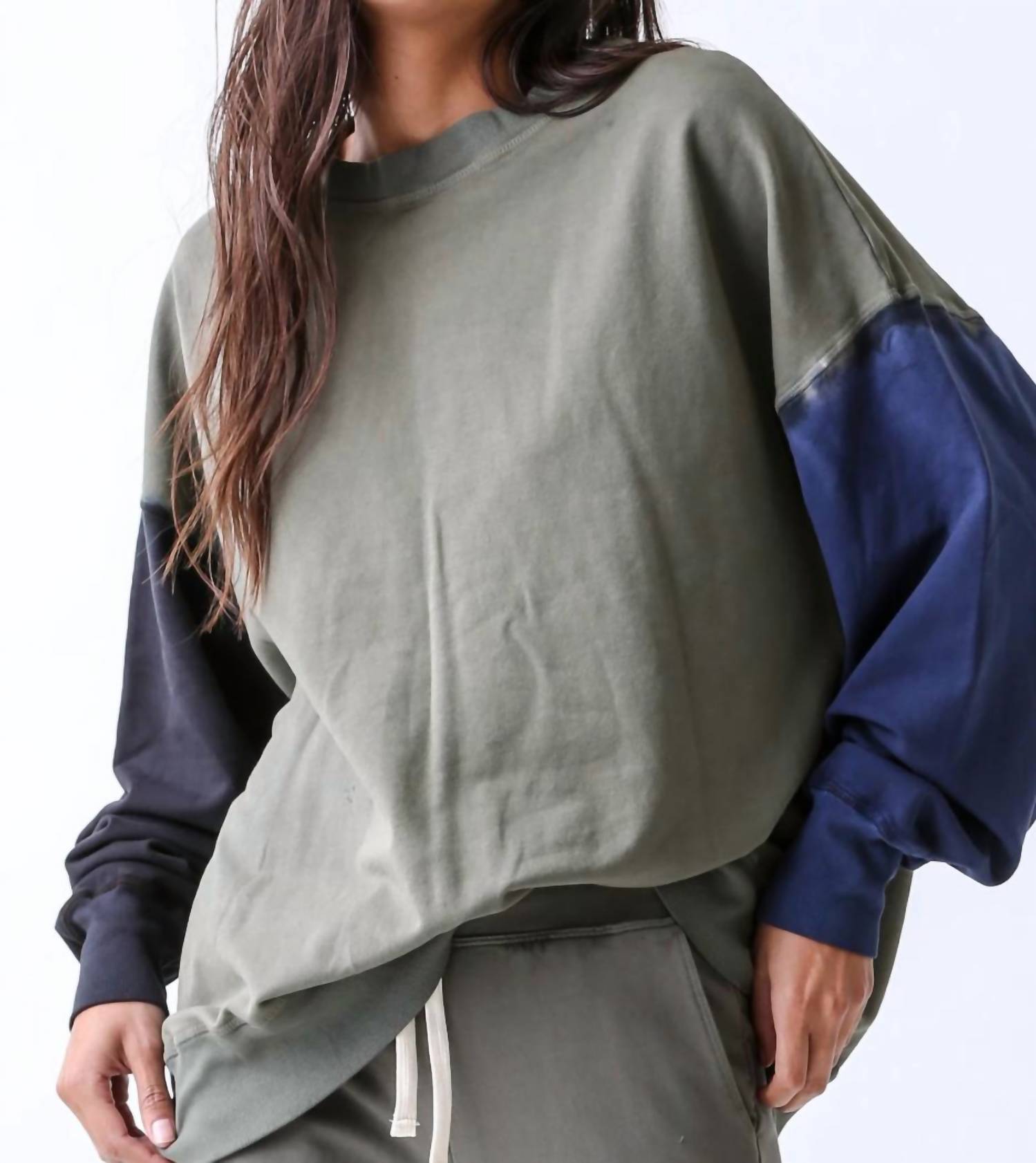 

Толстовка Boyfriend In Block Army/Onyx/Navy Electric & Rose
