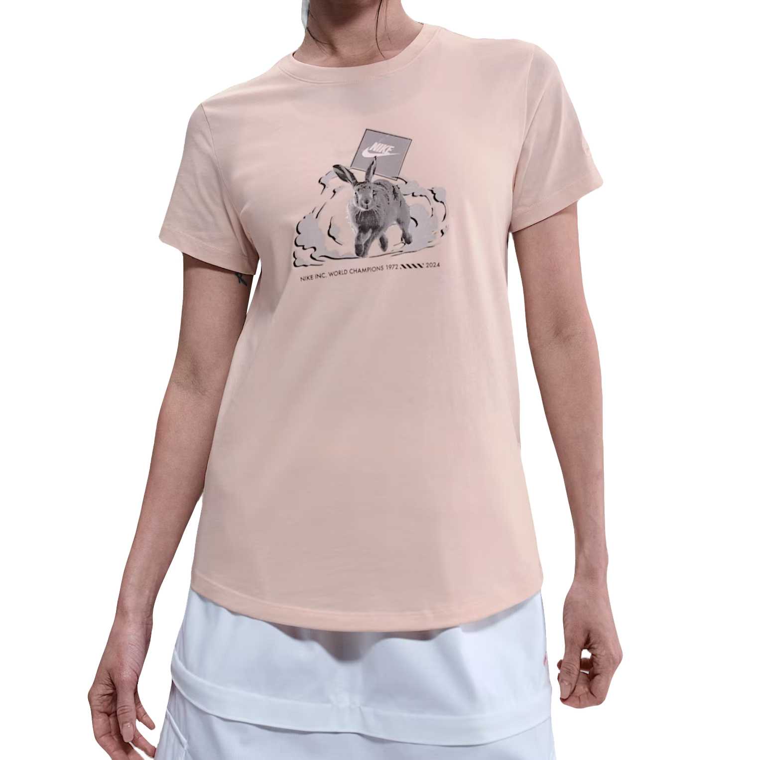 

Nike Футболка Sportswear Regular женская розовая