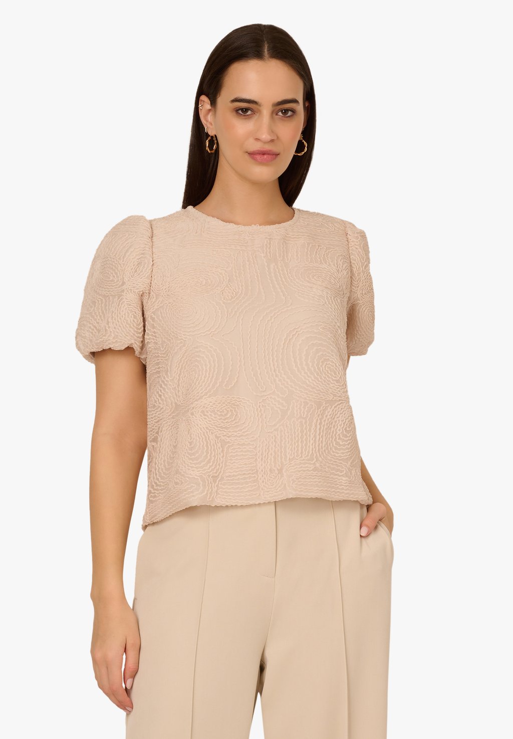

Блуза ALLOVER SQUIGGLE EMBROIDERY WITH BUBBLE SLEEVES AND HEM Adrianna Papell, оранжевый