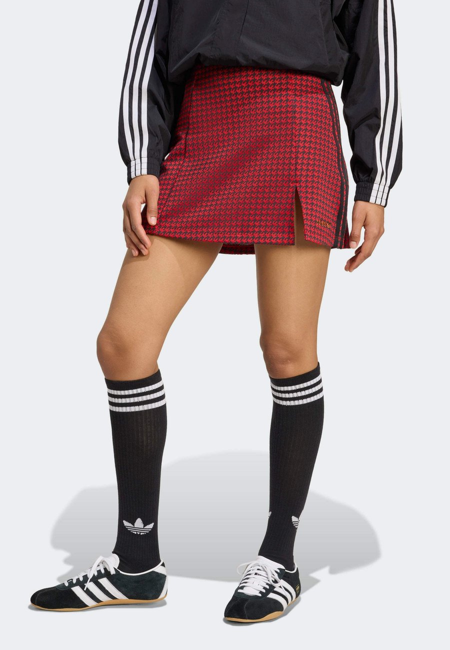 

Юбка Adidas Originals HOUNDSTOOTH TAILORED, Better Scarlet Black/Red