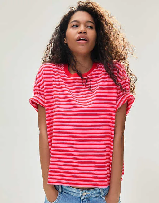 

Розовая футболка с принтом Bershka Boxy, Розовый, Розовая футболка с принтом Bershka Boxy