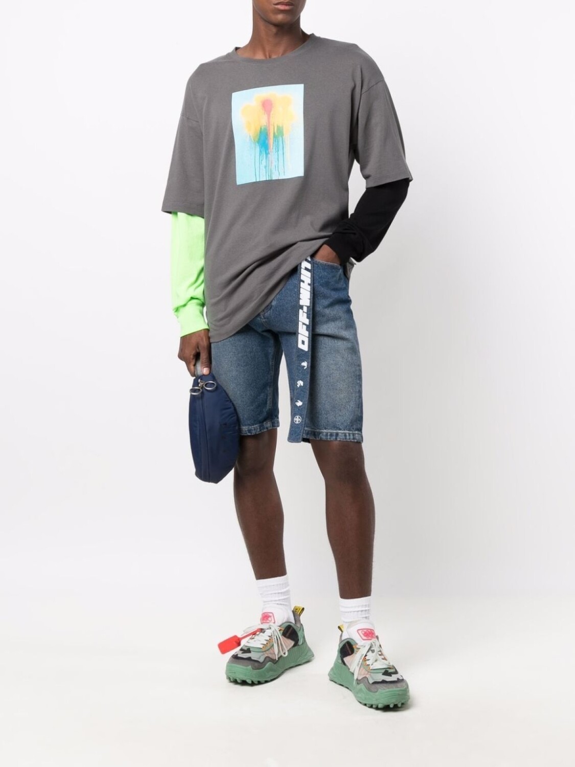 

Off-White джинсовые шорты с поясом, синий