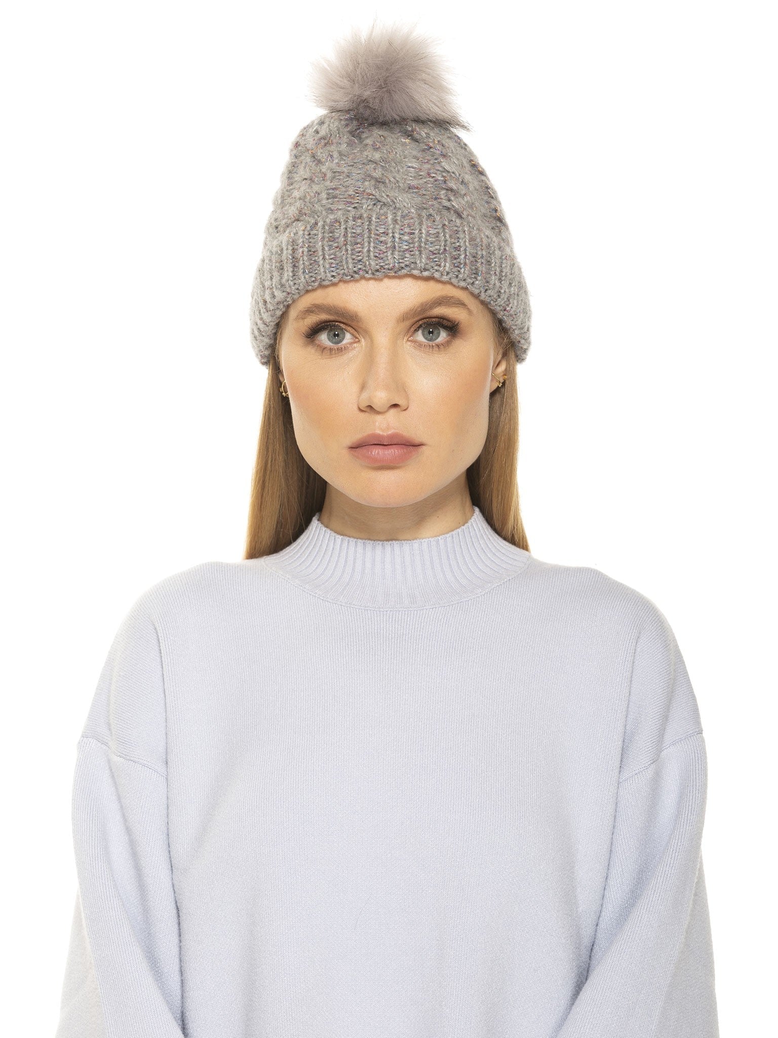 

Шапка-бини Angela Cable Knit с помпоном ALEXIA ADMOR, цвет grey multi