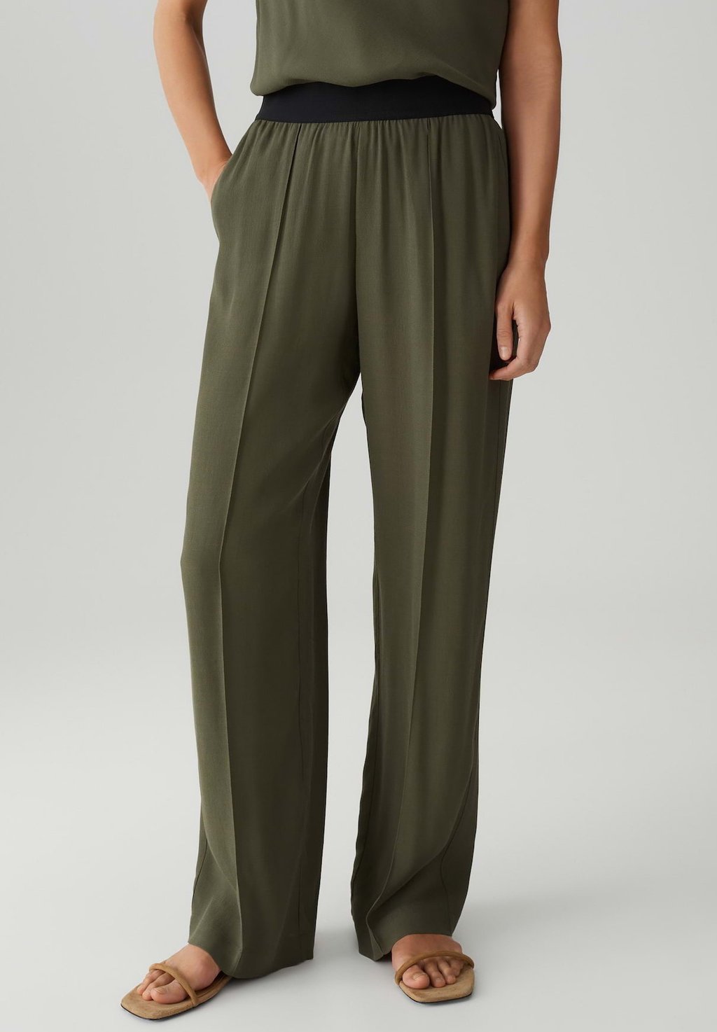 

Брюки MID RISE LONG WIDE FIT OPUS PANTS, оливковый