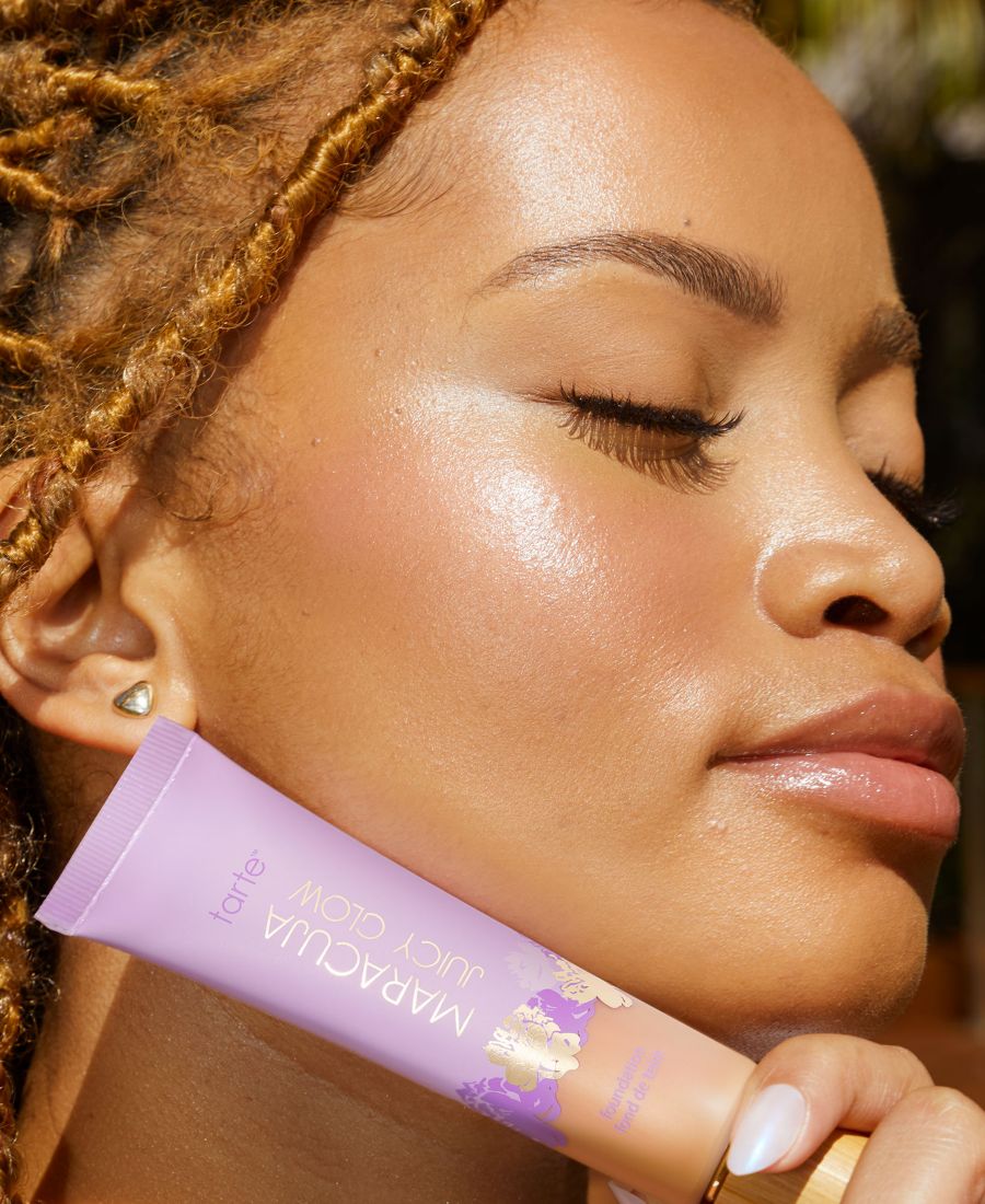 Тонирующий крем для лица Maracuja Juicy Glow Skin Tint Tarte, цвет 12n fair neutral — фото 4