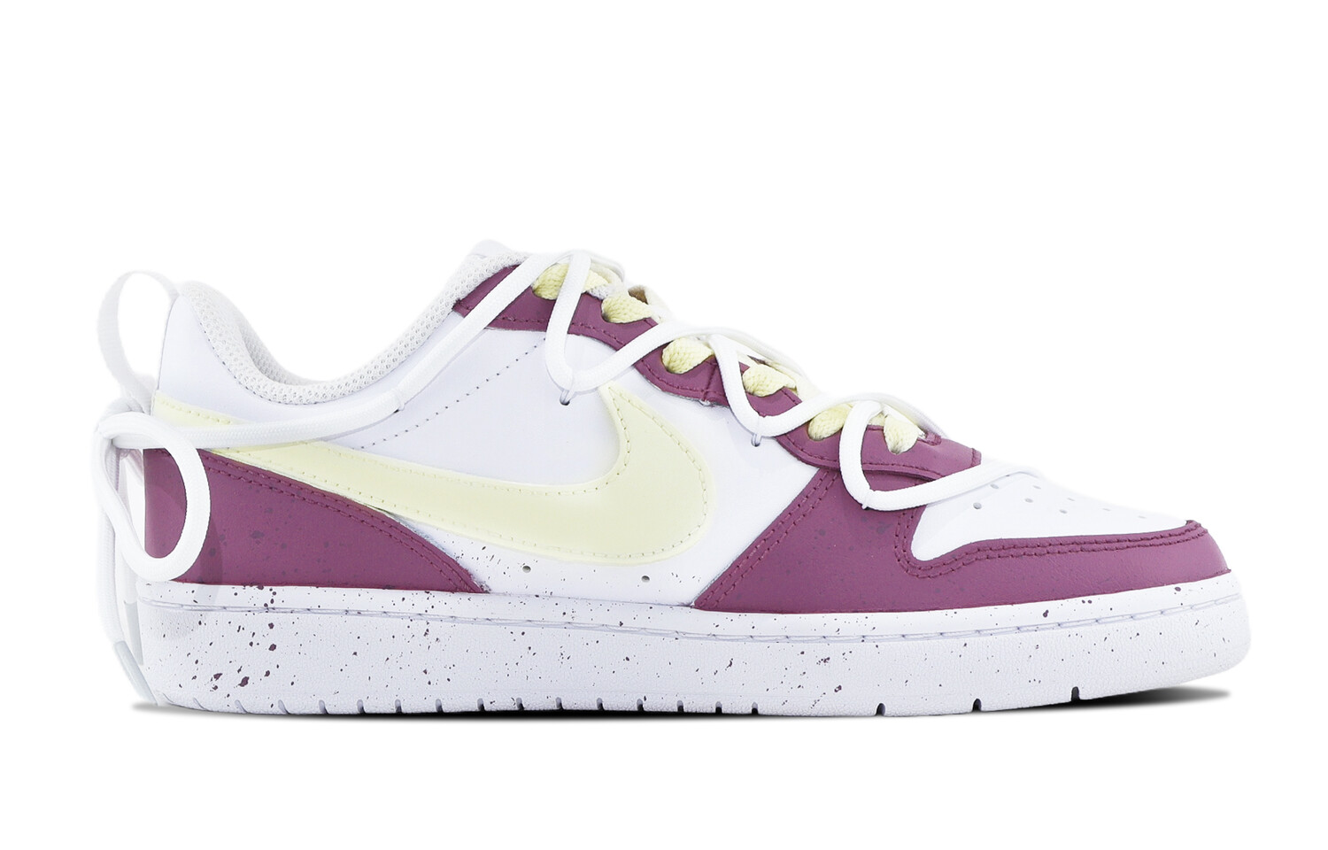 

Кроссовки Nike Court Borough Skateboarding Shoes Women's Low-top White/beige/pink, розовый