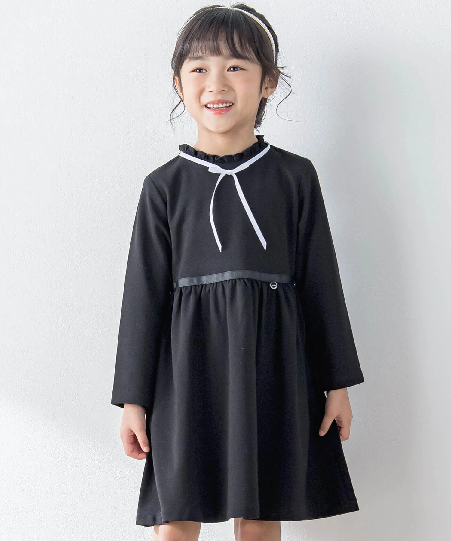 Платье в клетку с лентой (110-130 см) в тон BeBe Petits Pois Vert, Black (plain)