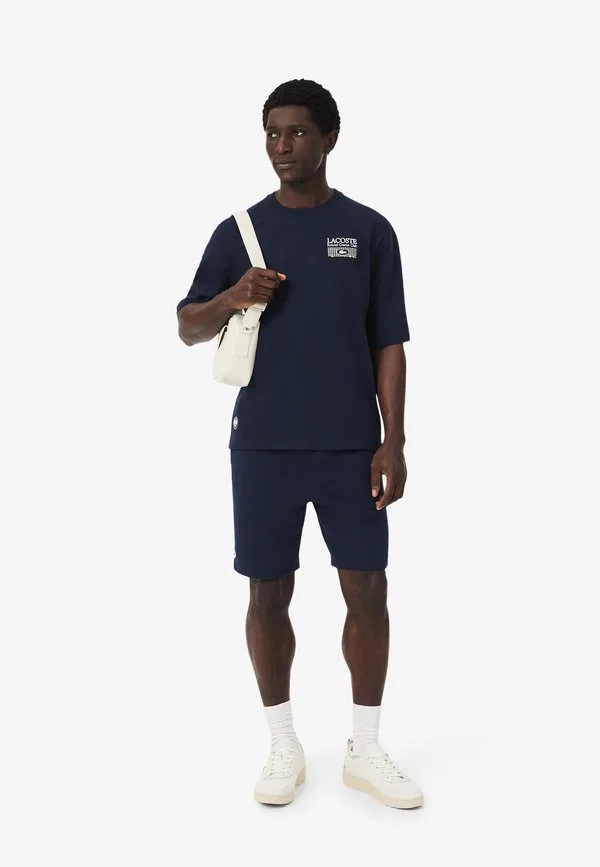Футболка Lacoste с принтом, Круглый вырез, Bleu Nuit — фото 2