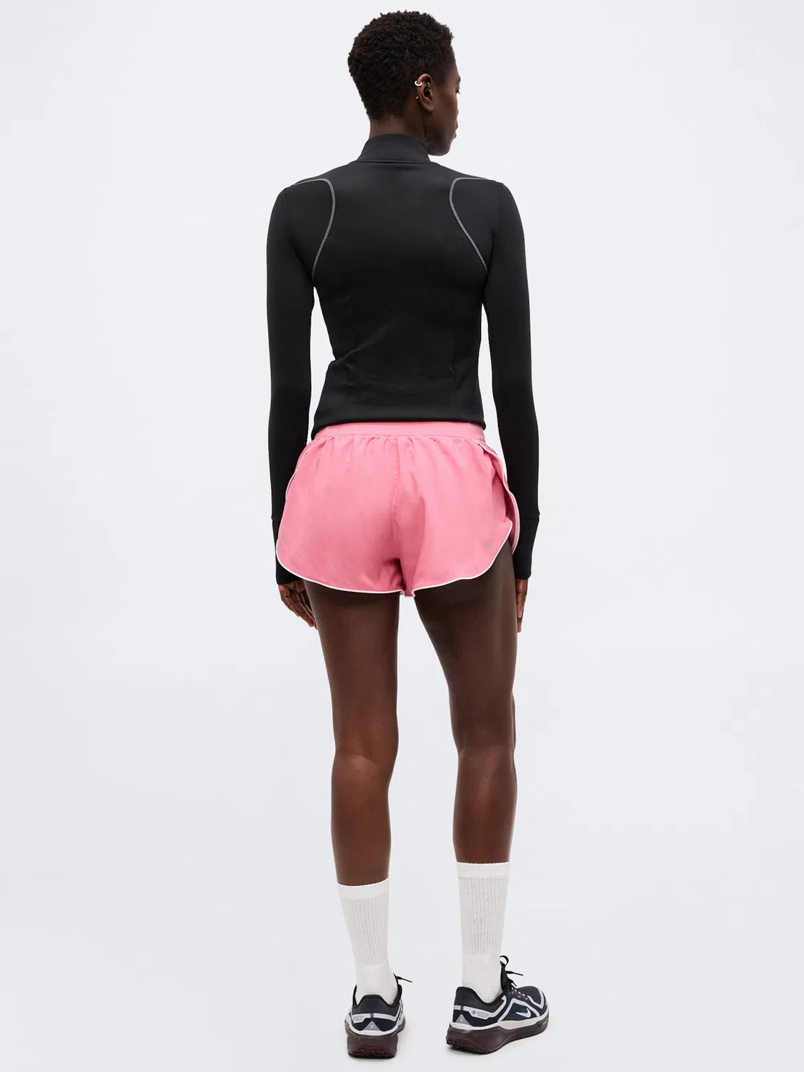 Спортивные шорты Nike Regular Workout Pants TEMPO светло-розового цвета — фото 4