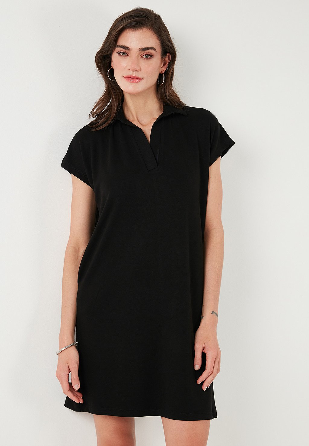 

Платье из джерси REGULAR FIT LELA, черный