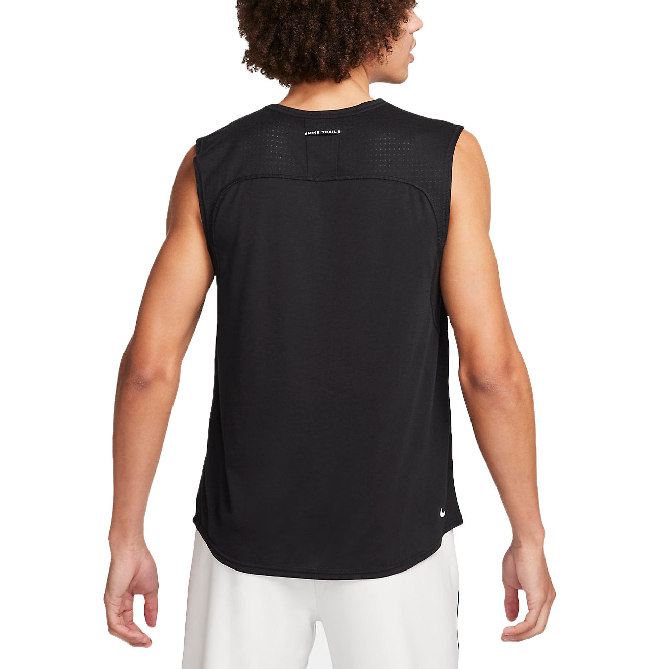 Спортивный топ Nike Solar Chase Dri-FIT Running Tank (Asia Sizing) 'Black' FN3310-010, черный — фото 2