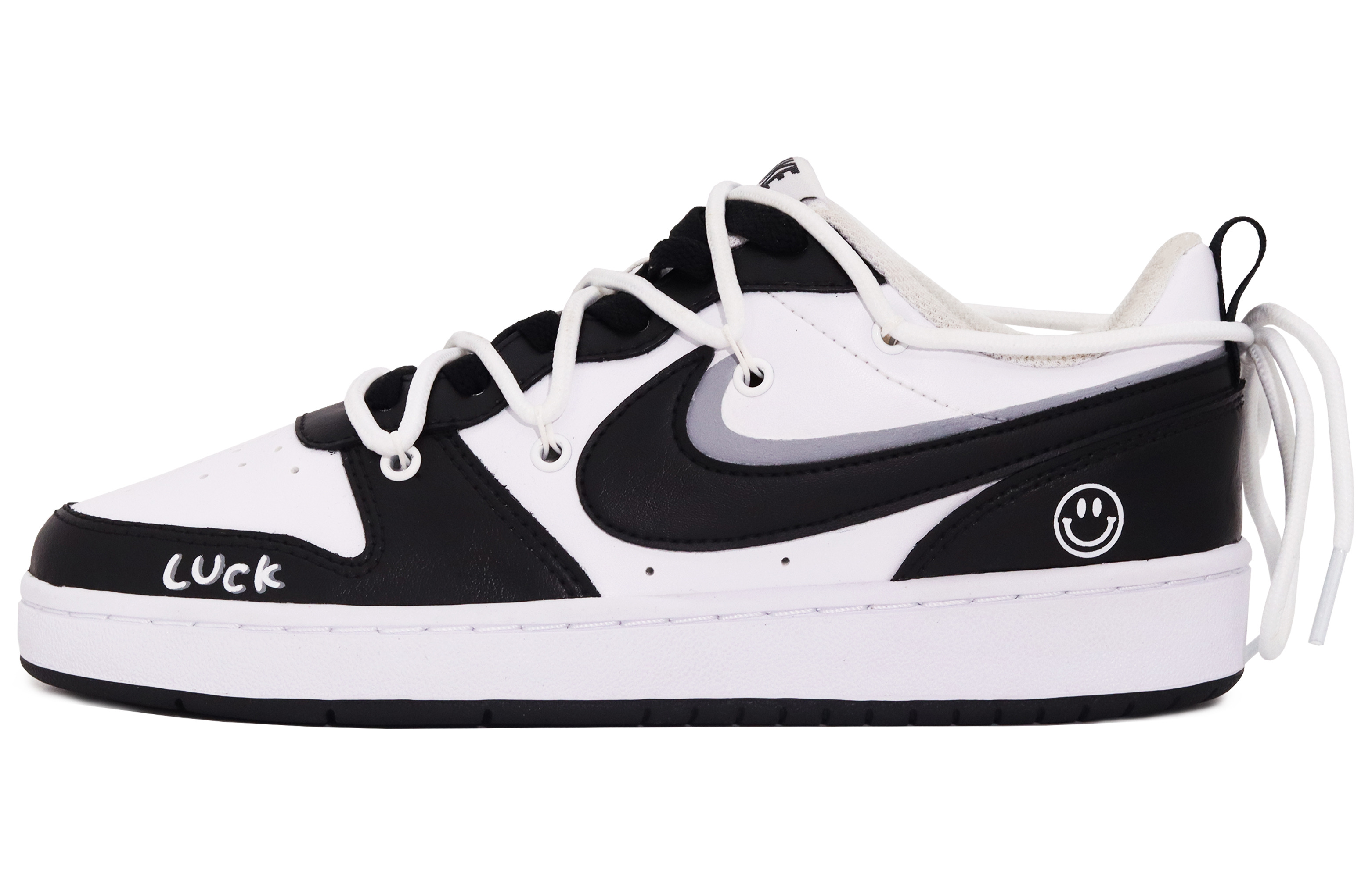 

Женские кроссовки для скейтбординга Nike Court Borough, Black/White