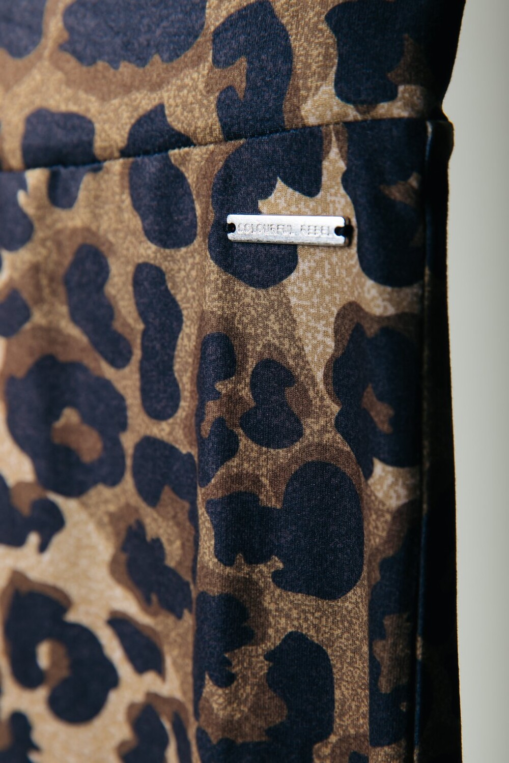 

Брюки LEOPARD PEACHED EXTRA FLARE PANTS Colourful Rebel, коричневый