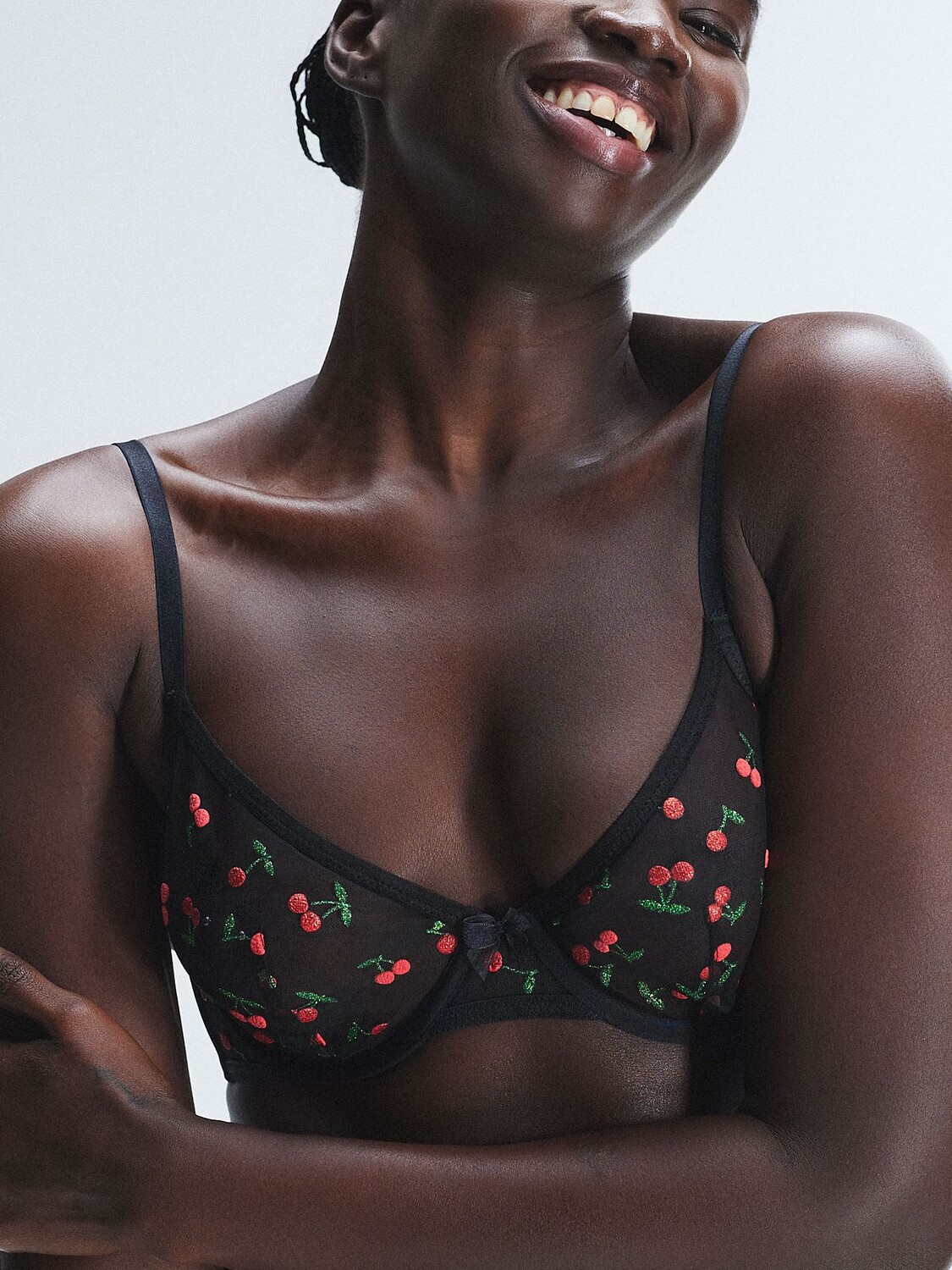 

Деми бюстгальтер без подкладки Savage X Fenty Puff Cherries, цвет Black Caviar