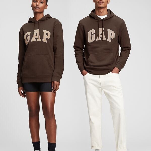 

Толстовка с капюшоном с вышитым логотипом унисекс Gap, коричневый