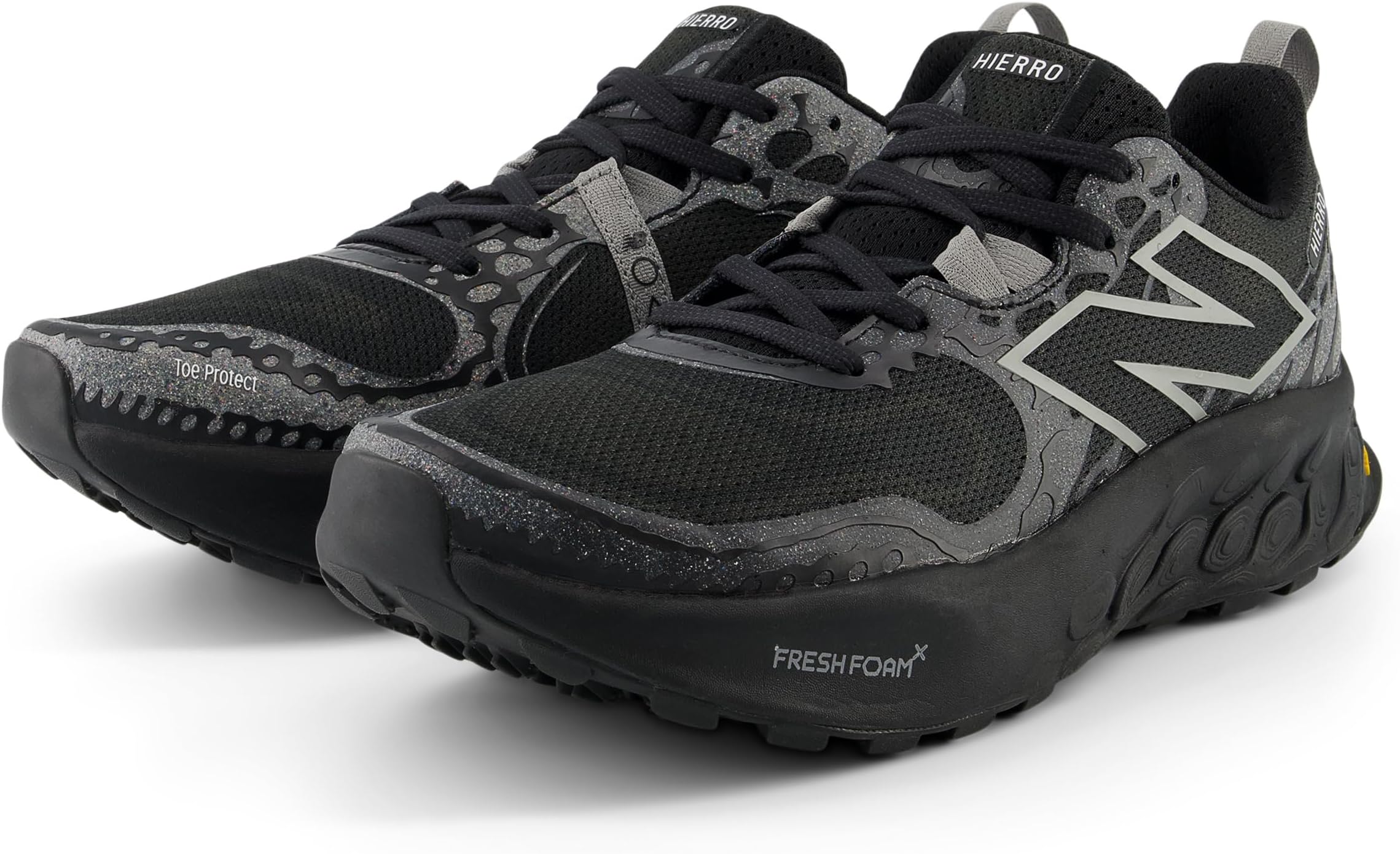 

Кроссовки New Balance Fresh Foam X Hierro v8, цвет Black/Shadow Grey