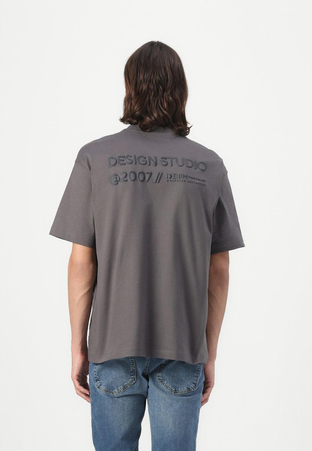 

Рубашка с принтом OVERSIZED TOM TAILOR DENIM, серый