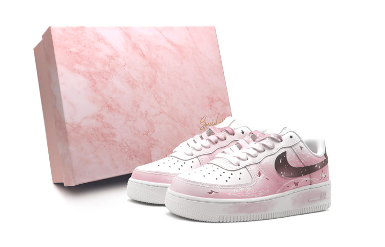 

Кроссовки Nike Air Force 1 Skateboard Shoes Women's Low-Top Pink White