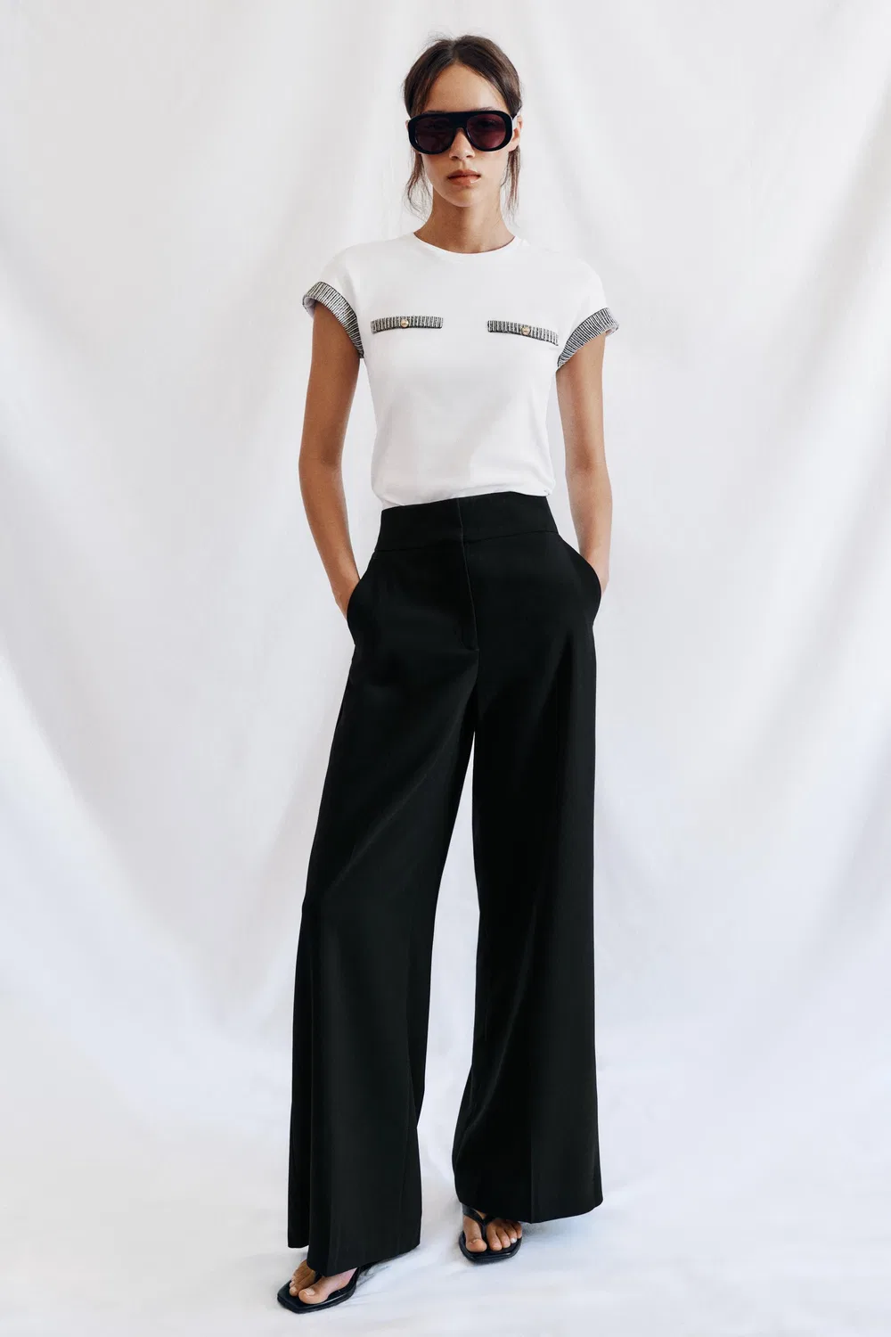 Футболка с отделкой пуговицами ZARA, White